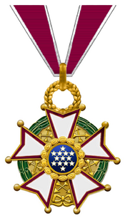 Us legion of merit commander.png